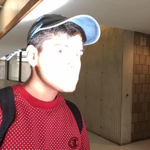 Meet your Posher, Harris